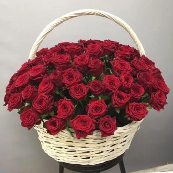 Букет Корзина с 115 розами articul  156350